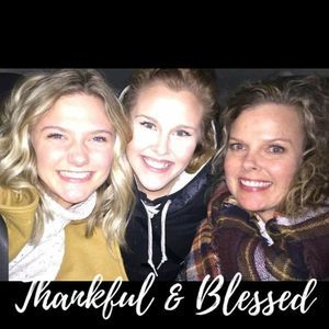 Meet your Posher, Caralee